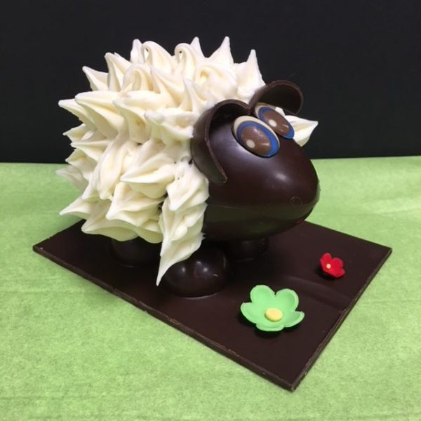 Mouton stylisé chocolat noir et blanc vendu uniquement dans les Alpes-Maritimes (sauf arrière pays)