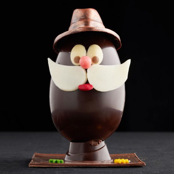 Œuf Cow-boy au chocolat noir ou lait vendu uniquement dans les Alpes-Maritimes (sauf arrière pays)