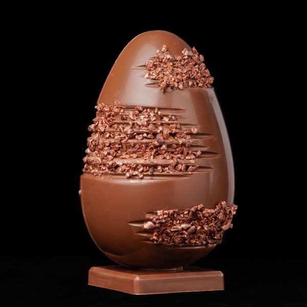 Oeuf de Pâques Météore vendu en ligne ou à la chocolaterie Alexis Monod à Nice