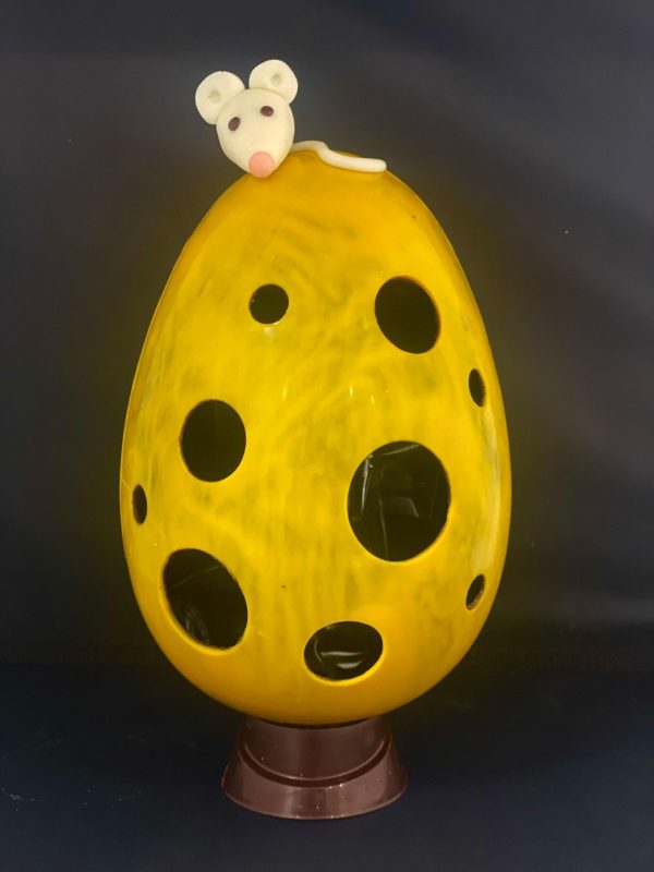 Oeuf de Pâques la petite souris en chocolat