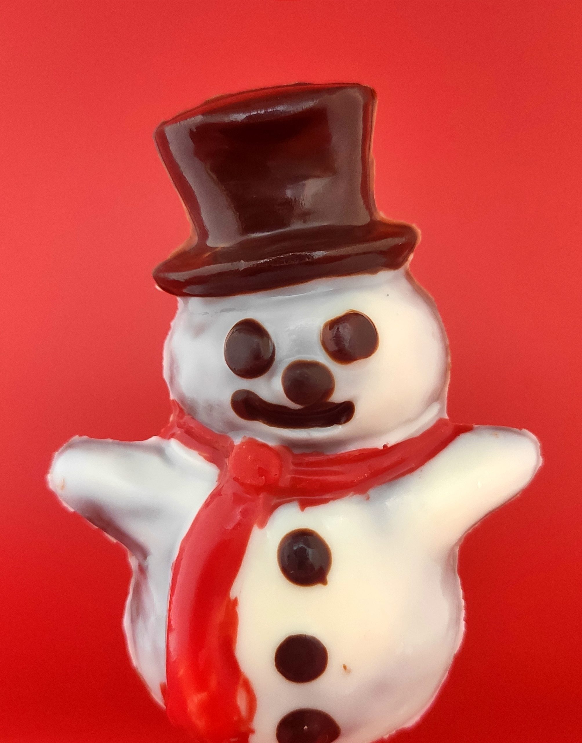 BONHOMME DE NEIGE en chocolat noir & blanc