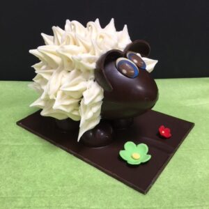 Mouton stylisé chocolat noir et blanc vendu uniquement dans les Alpes-Maritimes (sauf arrière pays)
