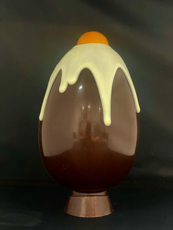 L'Oeuf au Plat chocolat noir ou lait garni