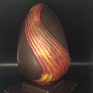 Œuf raffiné chocolat noir ou lait vendu uniquement en boutique