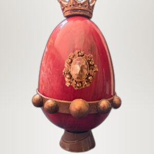 Œuf Reine Pâques Garni – Chocolatier Artisanal Nice